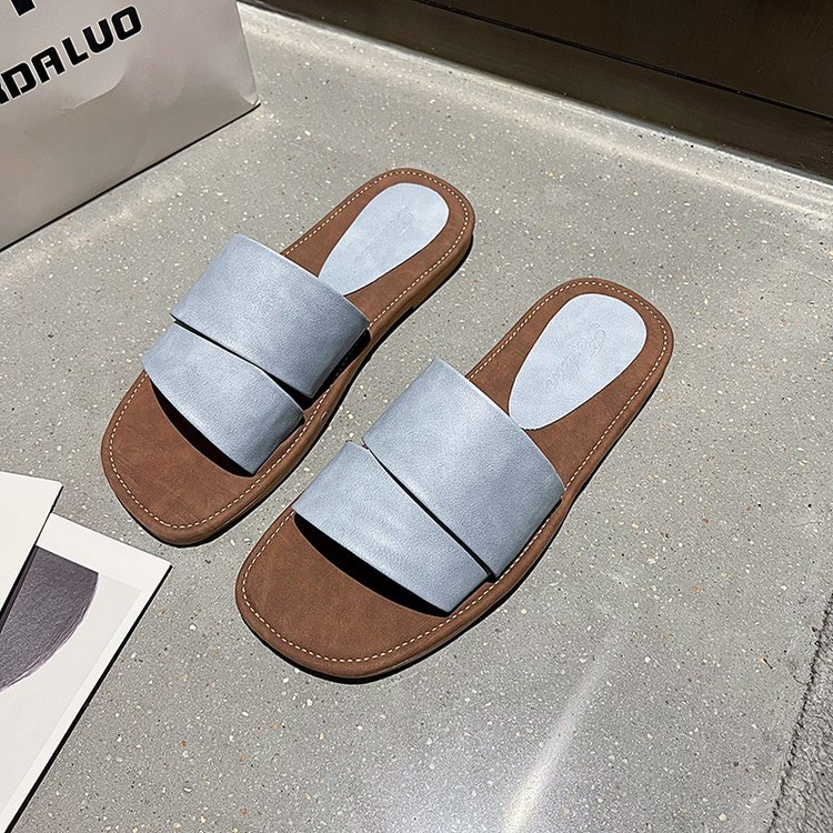 Soft & Comfy Women's Flat Sole Slippers for Versatile Indoor-Outdoor Wear dc9d