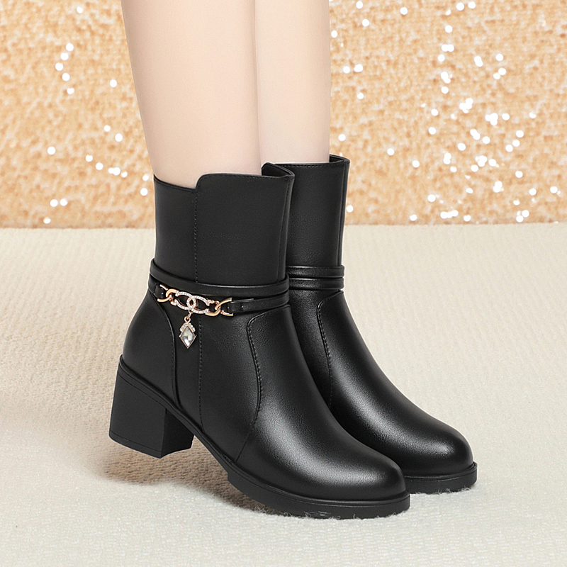 AIYUQI Women Snow Boots Winter 2024 New Genuine Leather Women Ankle Boots Round Toe Large Size Wool Women's Short Booties
