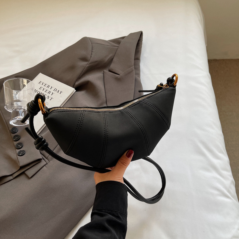 2025 Designer Women New 3 Autumn Design Crossbody Shoulder Bag Vintage Style Fashion Free shipping