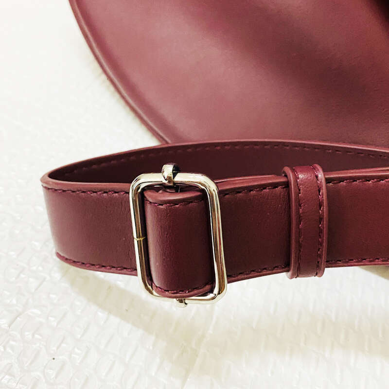 Vintage Bags: Chic Half Moon Shoulder Bag - Retro Style PU Leather Handbag, Adjustable Strap, Lightweight For Daily Use, Women's Designer Purses