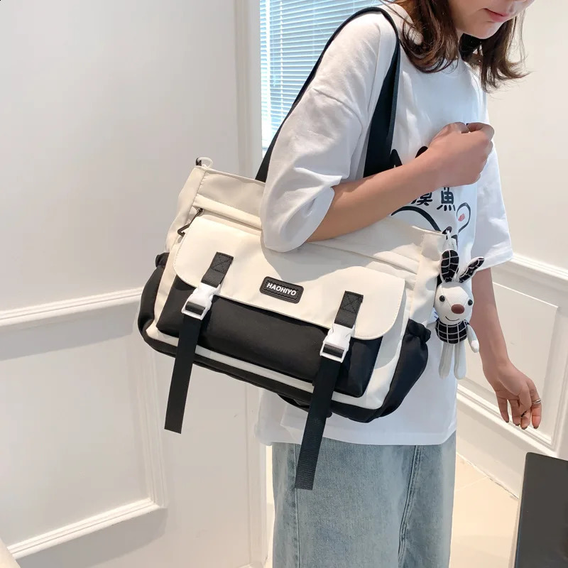 Japanese Fashion Students Single Shoulder Bags Schoolbag Waterproof Trend Large-capacity Handbag Crossbody Bag Tote Bag Y2k Bags 240830