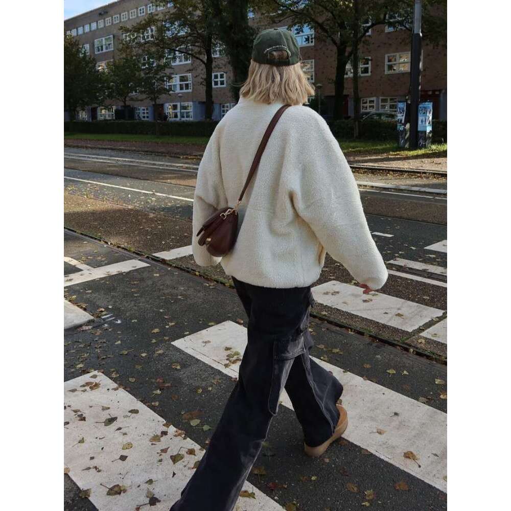 2024 Lamb Wool Zipper Pocket Women's Jacket Fashion Long Sleeved Warm Short Coat Autumn Lady Casual High Street Outerwear 8