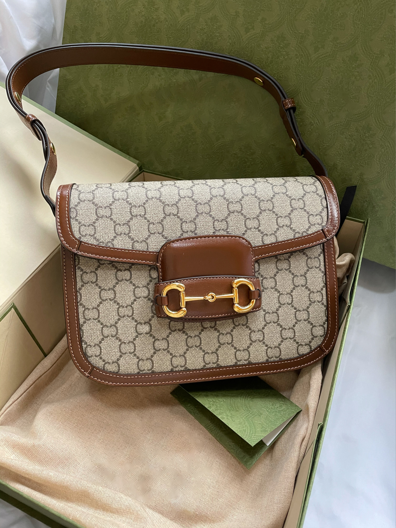 Classic totes bags Luxury Designer women's Handbags Genuine Leather travel crossBody Leisure Saddle handle latest Shoulder Bag Messenger wallet Leisure Tote Bag