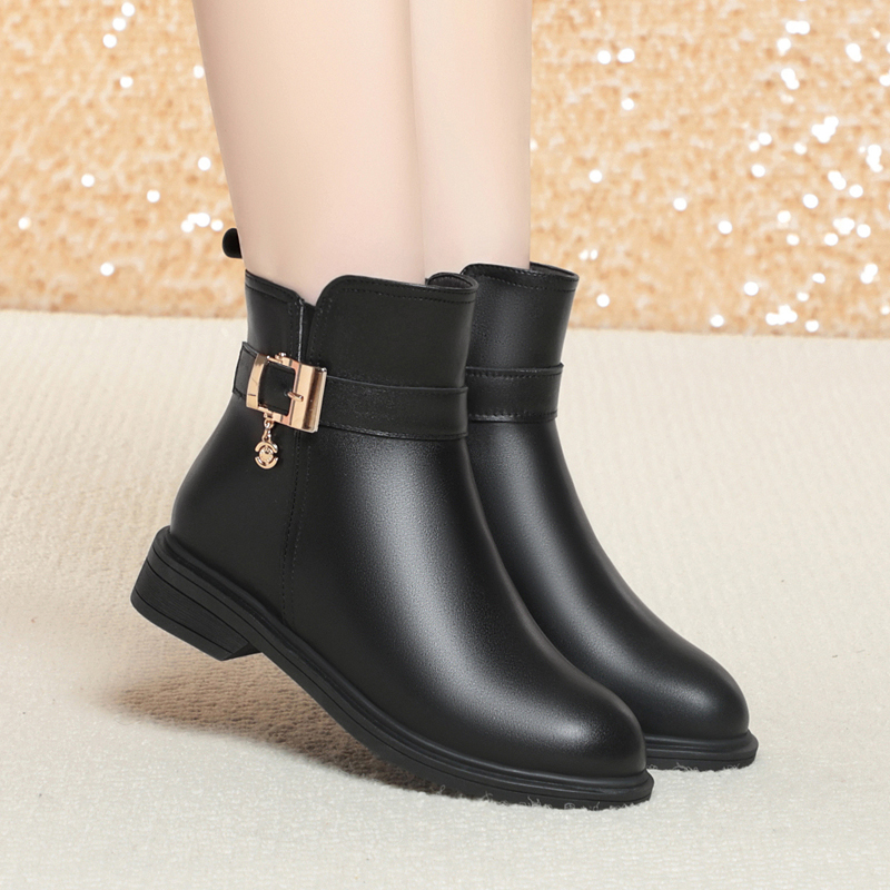AIYUQI Women Marton Boots 2024 Winter Genuine Leather Women Snow Boots Large Size Non Slip Wool Warm Women's Short Booties