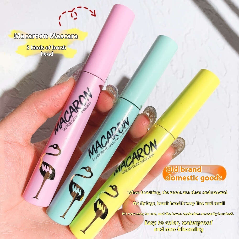 Eye-Catching Black Waterproof Eyelashes for Women Flamingo Pattern, Voluminous Lift