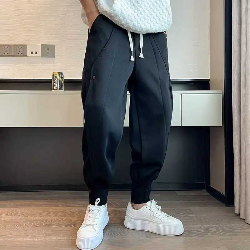 2024 New Season New High Waisted Sports Pants for Men Loose Handsome Fashionable Casual Ankle Tied Haren Sweatpants Ins X250319