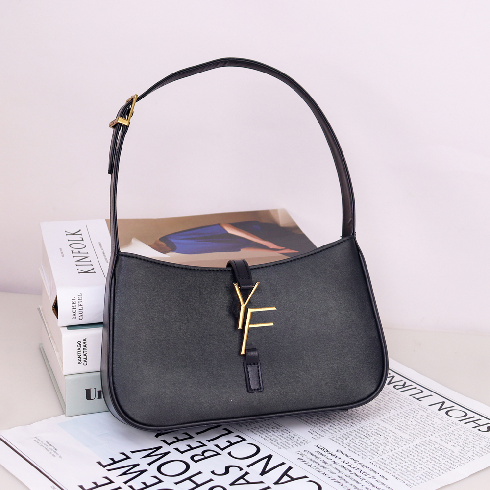 Hot Tramp Fashion Designer Bags With Metallic Letters Genuine Sheepskin Crocodile Deluxe Handbag High Quality Armpit Shoulder Bag Ladies Purse