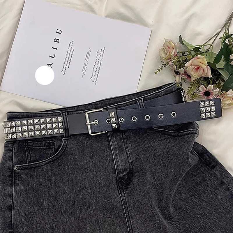 Fashionable square bead rivet belt with metal pyramid belt mens Wenpunk jeans belt Gothic dark style personalized neutral belt X2412091