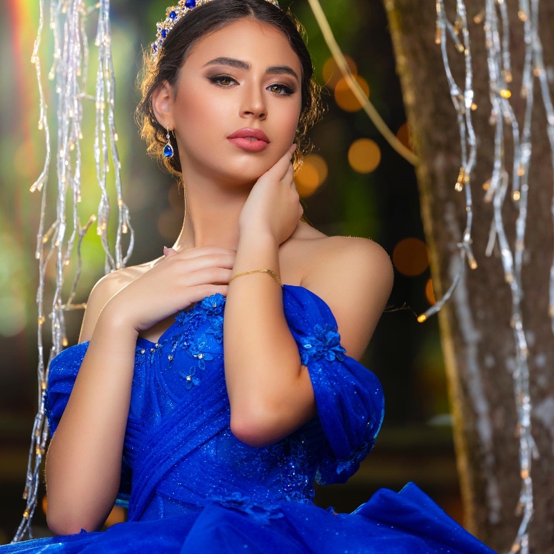 Royal Blue Shiny Quinceanera Dresses Off The Shoulder Lace Beads Tull Tiered Mexican Vestidos De 15 Princess Sweet 16 Birthday XV Ball Gown