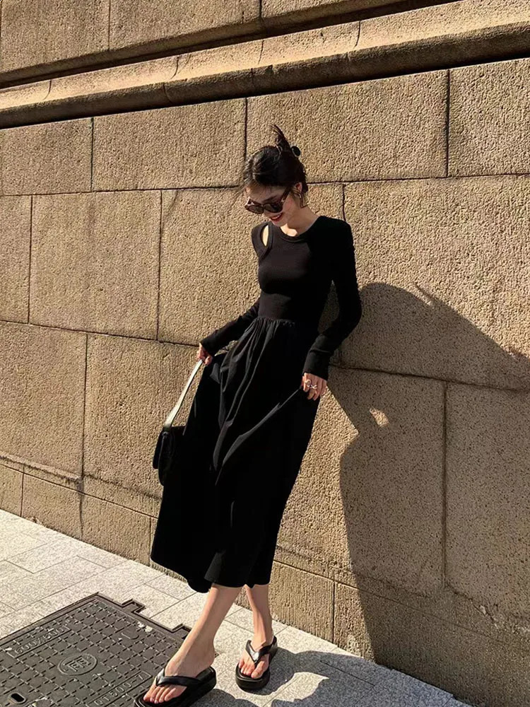 Retro hollow black dress womens autumn elegant Hepburn style O-neck Midi dress Y2K Harajuku Korean style patchwork one line dress 240902
