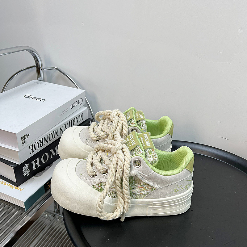 Cute Big Head Coarse Lace Thick Bottom Sneakers for Women c35d