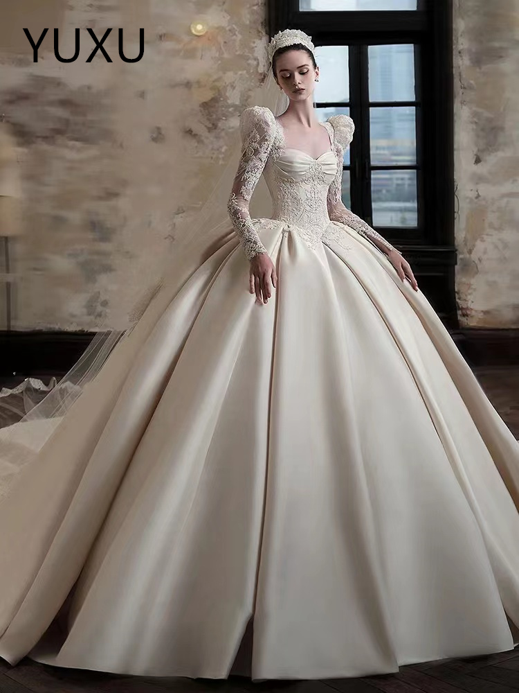 Elegant Long sleeves Satin Wedding Dresses luxury long Sleeves Court Train Bridal Gowns Elegant Ivory Satin Ruffles beach Boho Country Bride Reception