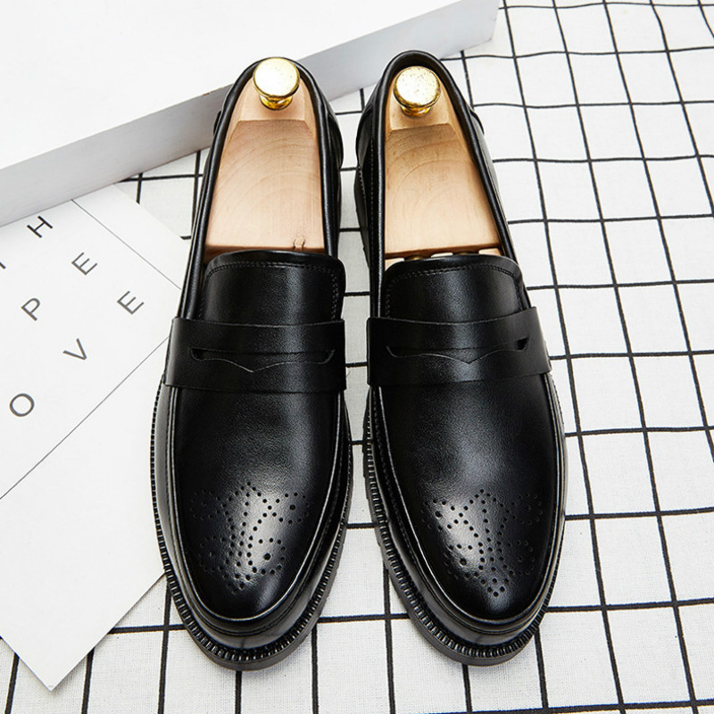 Loafers Men Casual Shoes Slip on Leather Dress Shoes Plus Size 38-46 Brogue Carving Loafer Soft Driving Shoes K260328