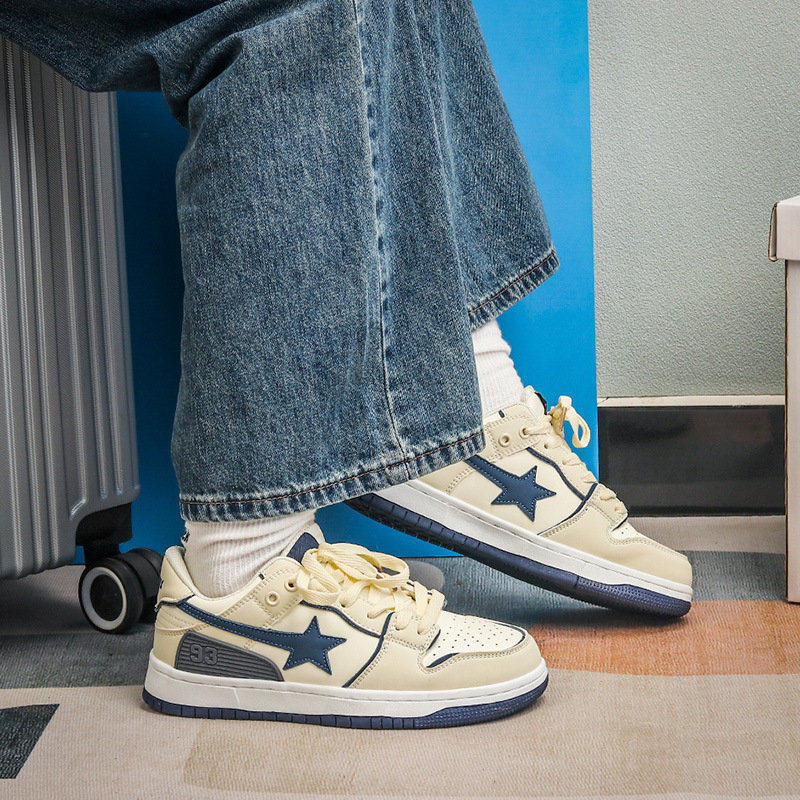 Men's and women's versatile fashionable Hong Kong style breathable sports board shoes