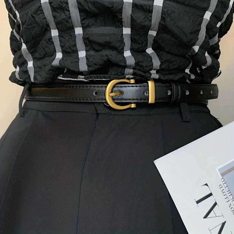 Mens casual retro PU leather strap with classic oval buckle perfect for daily wear gatherings and gifts X2411091