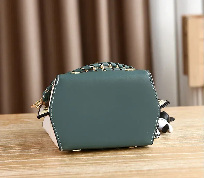 Small Square Fashion Crossbody Bag Korean style summer full matching shoulder bag high-quality womens mini bag handbag 240902