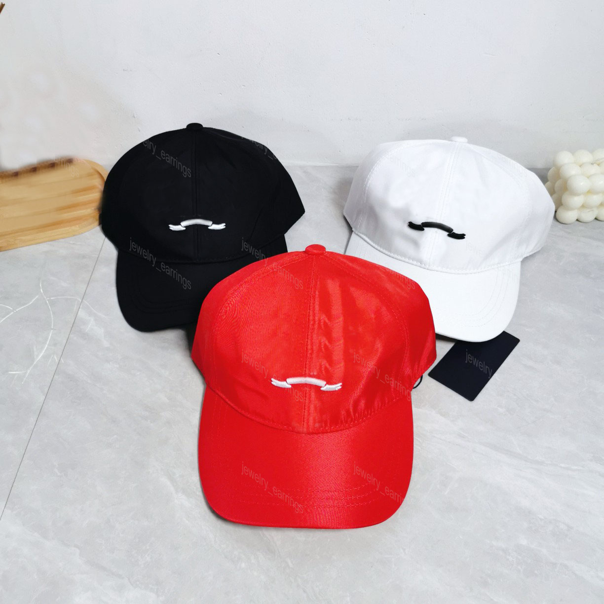 Baseball Cap Designer Nylon Caps Red Letter Embroidery Hats Mens Fashion Ball Hat Luxury Designer Casual Beanie for Women Men Accessories