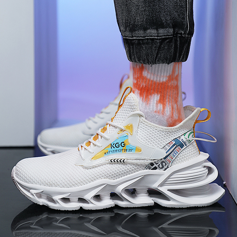 2022 Spring New Spot Fashion Blade Shoes Flying Woven Breathable Trend Men's Shoes Outdoor Casual Thick-soled Sneakers