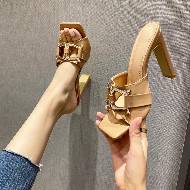 Women Slippers Fashion Buckle Design Elegant Flat Shoes Version Beige Heel Ladies Casual Zapatillas Mujer