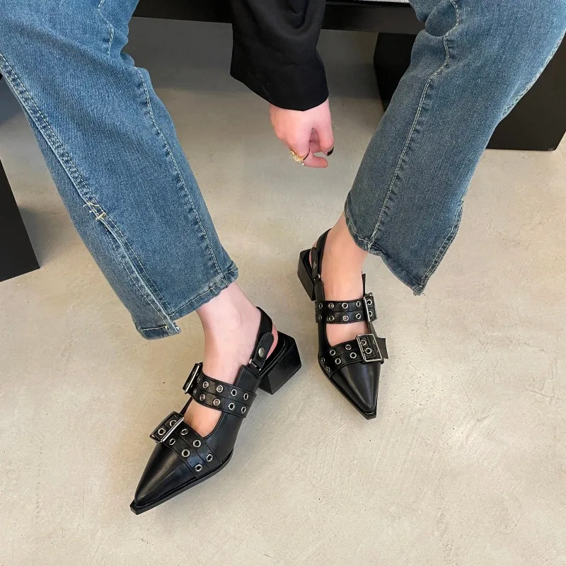 Low Heel Hot Selling Buckle Fashion Flat Shoes Slingback Pointed Toe Casual Women's Sandals Mules High Heels