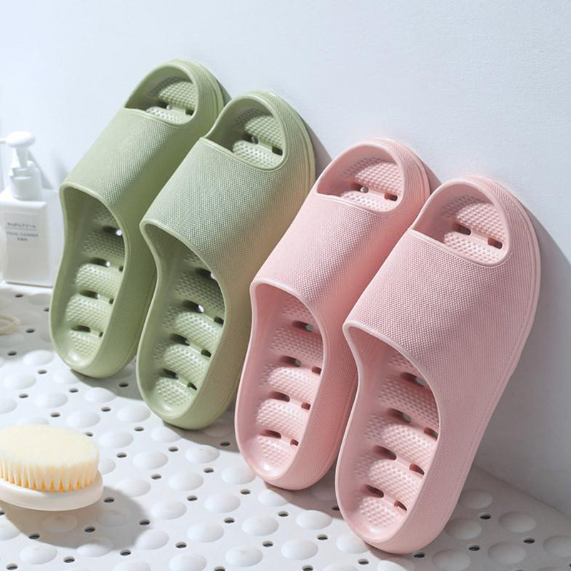 2024 New Women Indoor Slippers Thick Sole Cut-out Summer Shoes Woman Men Bathroom Slides Soft EVA Lovers Home Platform Slipper