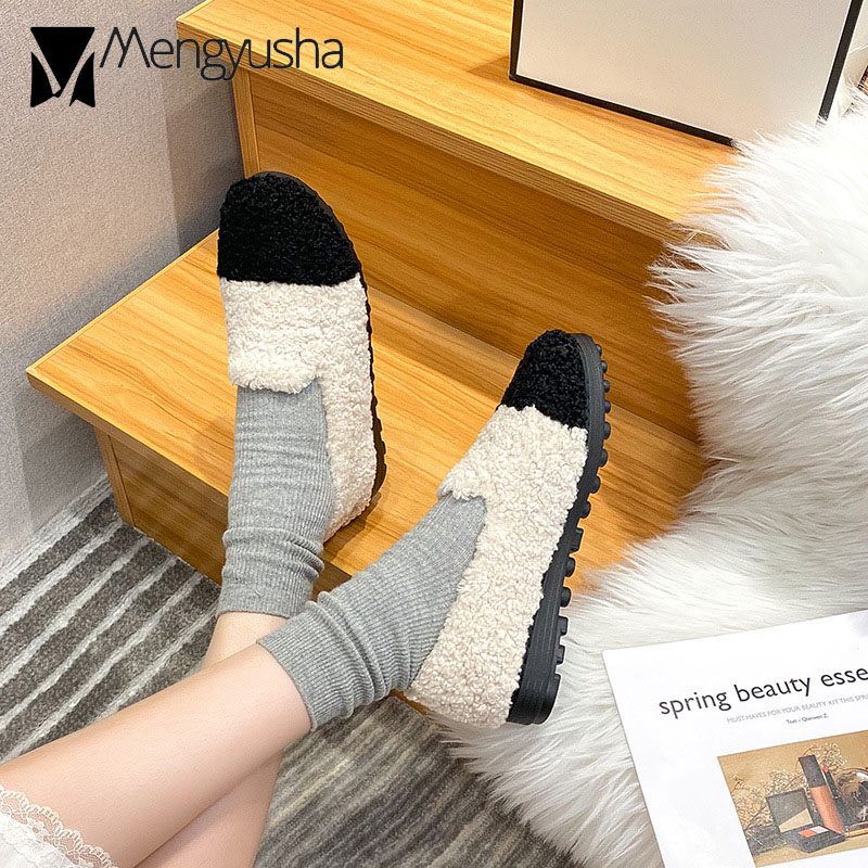 black/white color fcd0a lambfur mixed flats woman round toe rubber winter shoes ladies cotton moccasins warm fur loafers size 43