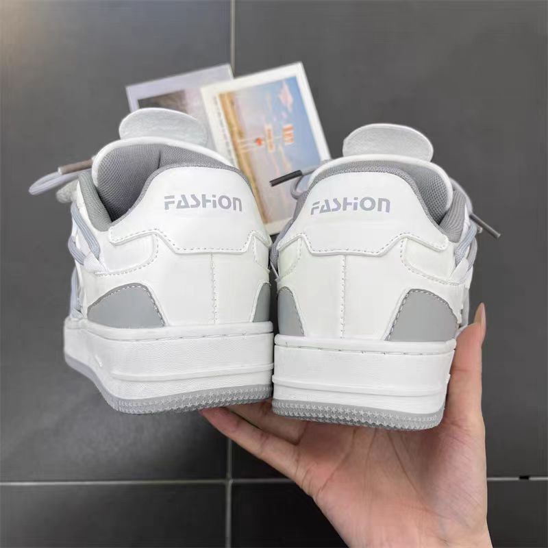 Men s And Women s High-end Thick Soled Sneakers 2025 Fashion Designer New Light Luxury Casual Sports Chic Letter Sports Casual Shoes