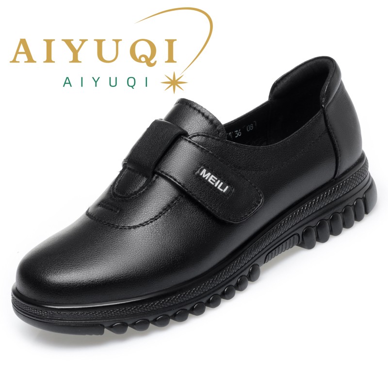2025 NEW Genuine AIYUQI Leather Spring Comfortable Large Size Non Slip Mom Ladies Casual Shoes Women af