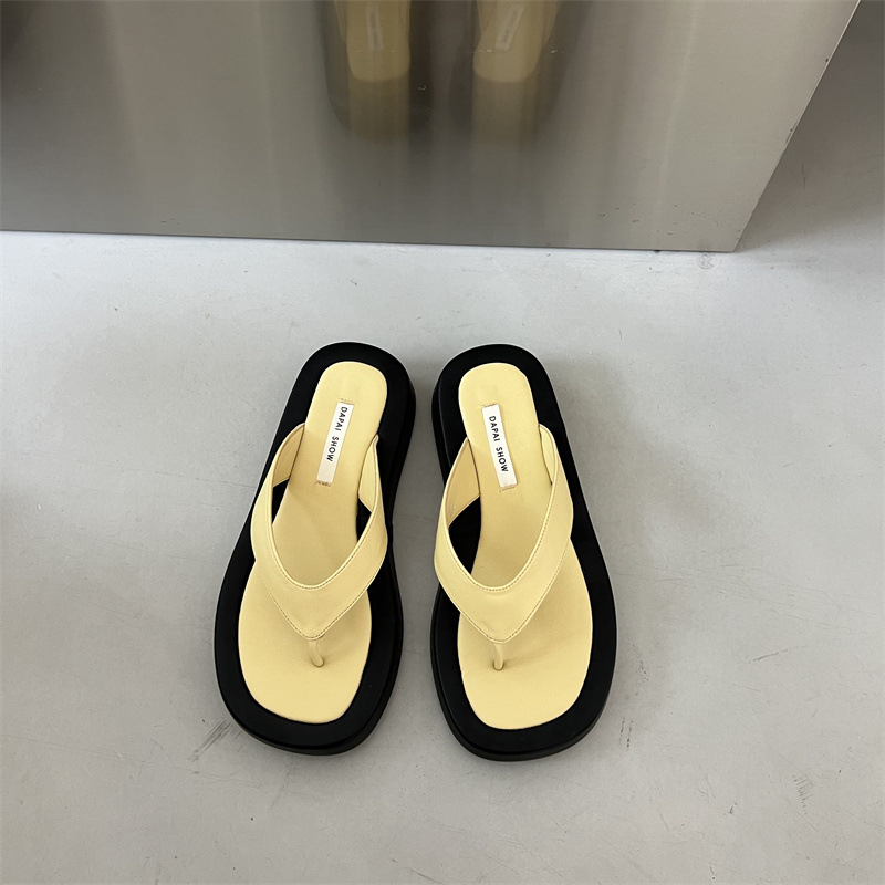 New Summer Candy color flip flops women brand designer clip toe slides outdoor footwear female jandal sandals platform slippers
