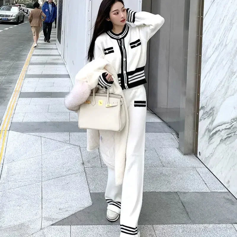 Elegant womens coarse woolen style two-piece set womens autumn collection fashionable social style set 240902