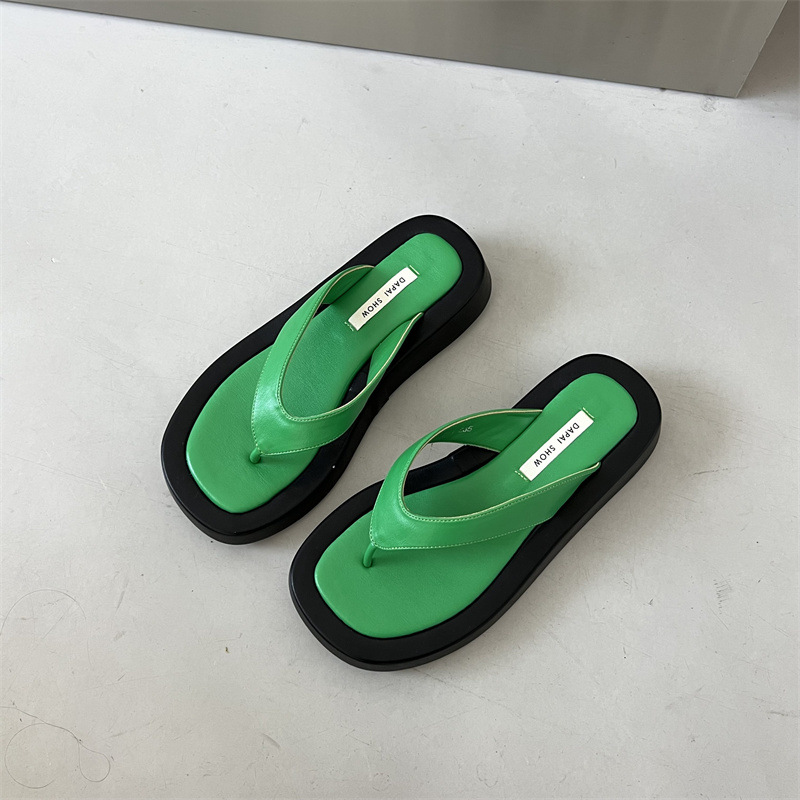 New Summer Candy color flip flops women brand designer clip toe slides outdoor footwear female jandal sandals platform slippers