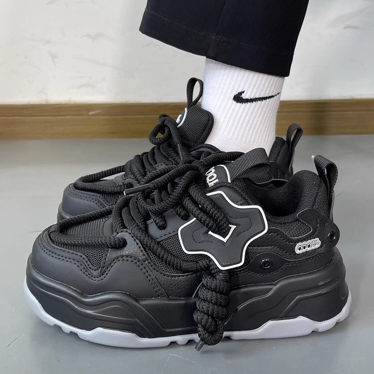 Men's And Women's Thick Soled Versatile Casual Niche Design Sports Shoes