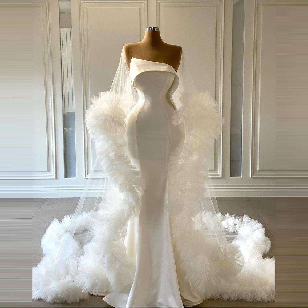 Simple Mermaid Celebrity Evening Whit Long Puffy Tulle Cape Prom Gown Elegant Formal Party Dress Vestido Custom Made