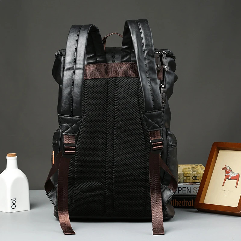 Leather Men Backpack Youth Large Capacity Travel Backpack Laptop School Bag Male Business Shoulder Bag Black 240902