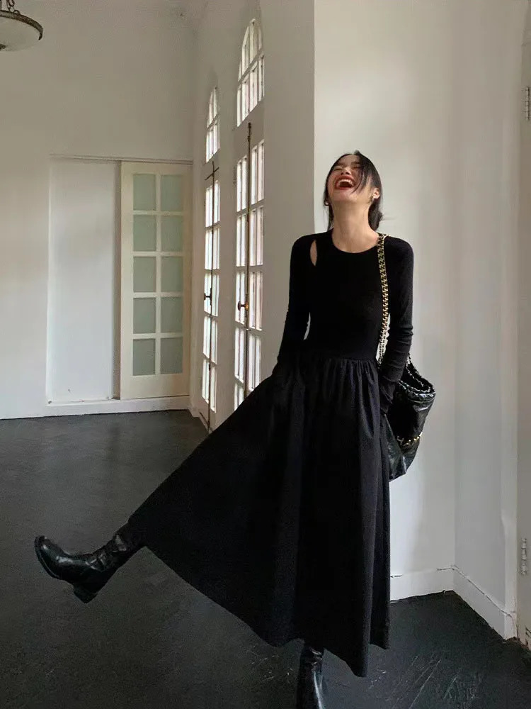 Retro hollow black dress womens autumn elegant Hepburn style O-neck Midi dress Y2K Harajuku Korean style patchwork one line dress 240902