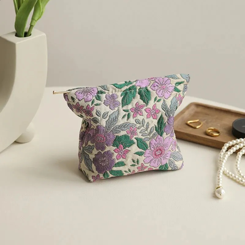 Womens Makeup Bag Small Vintage Purple Flower Large Capacity Cosmetic Lipstick Storage Bag Portable Coin Purse Clutch 240830
