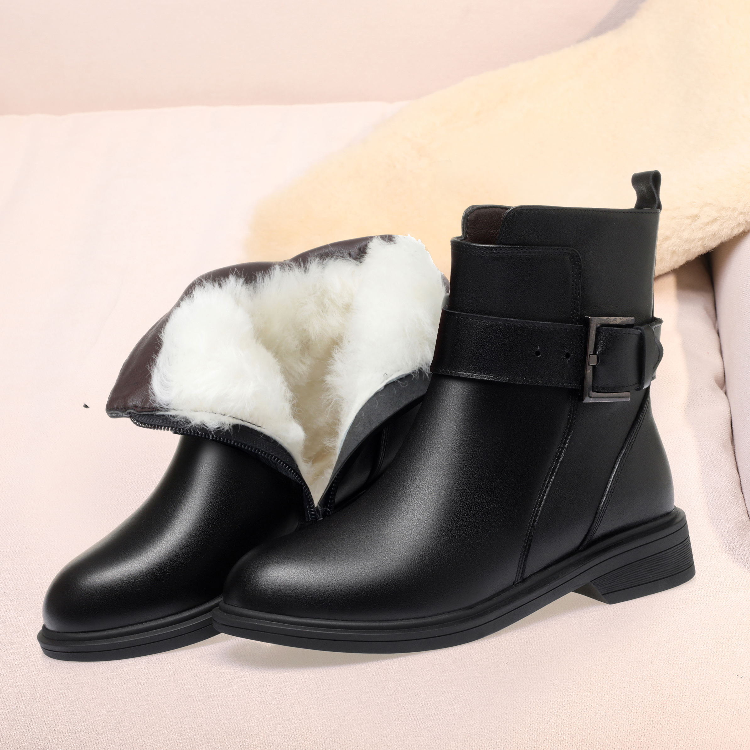 AIYUQI Women's Boots Winter 2024 New Genuine Leather Wool Warm Women's Short Boots Llarge Size Women Motorcycle Boots