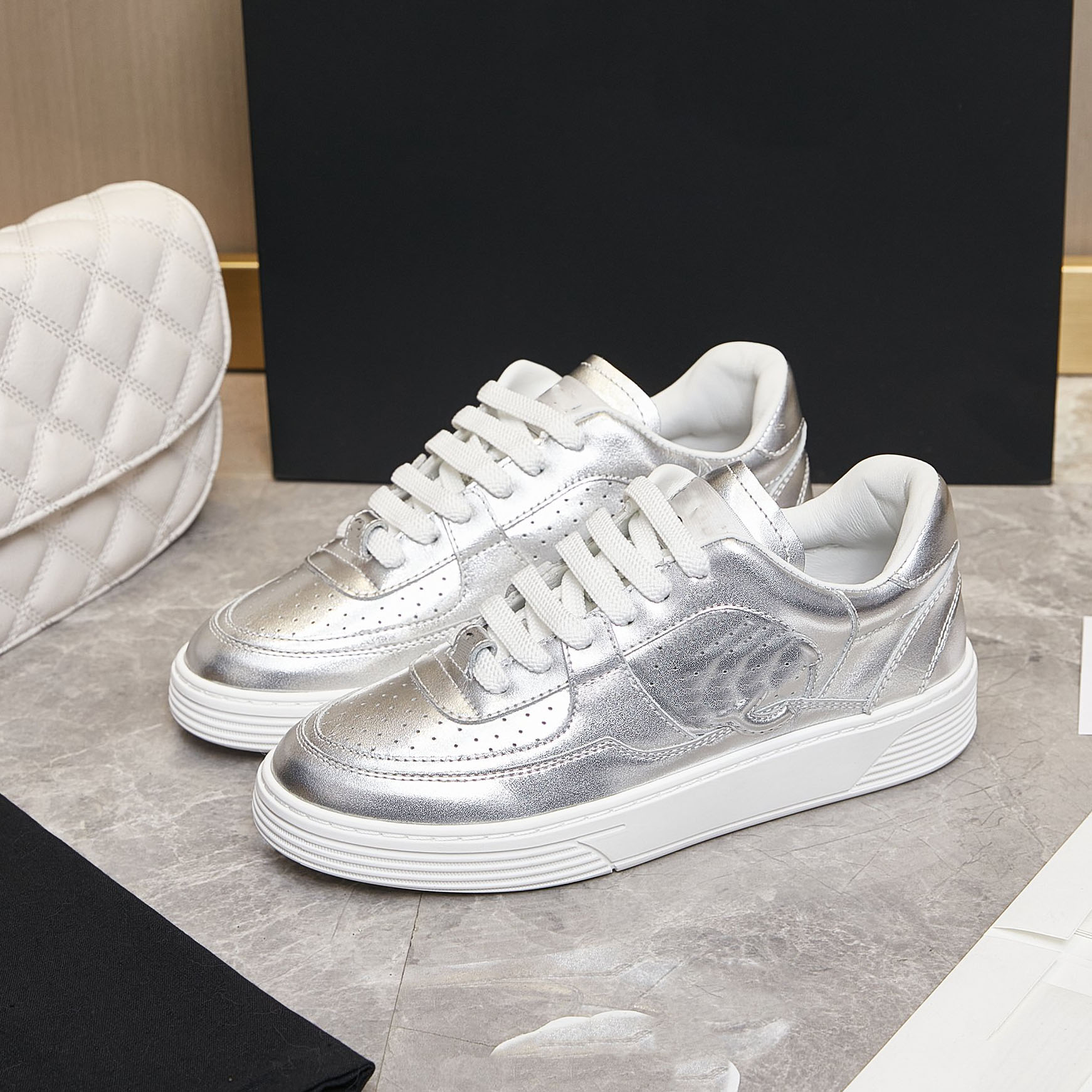 Fashion Designer C skate shoes luxury sneakers High quality leather women running shoes Woman Casual Star trainers Low free ship Ccly dfg43v