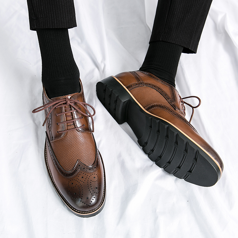 Brogue Dress Carved Mens Brand Loafers Business Black British New Designer Moccasin Low Heel Nightclub Party Shoes for Men 46 e8ab