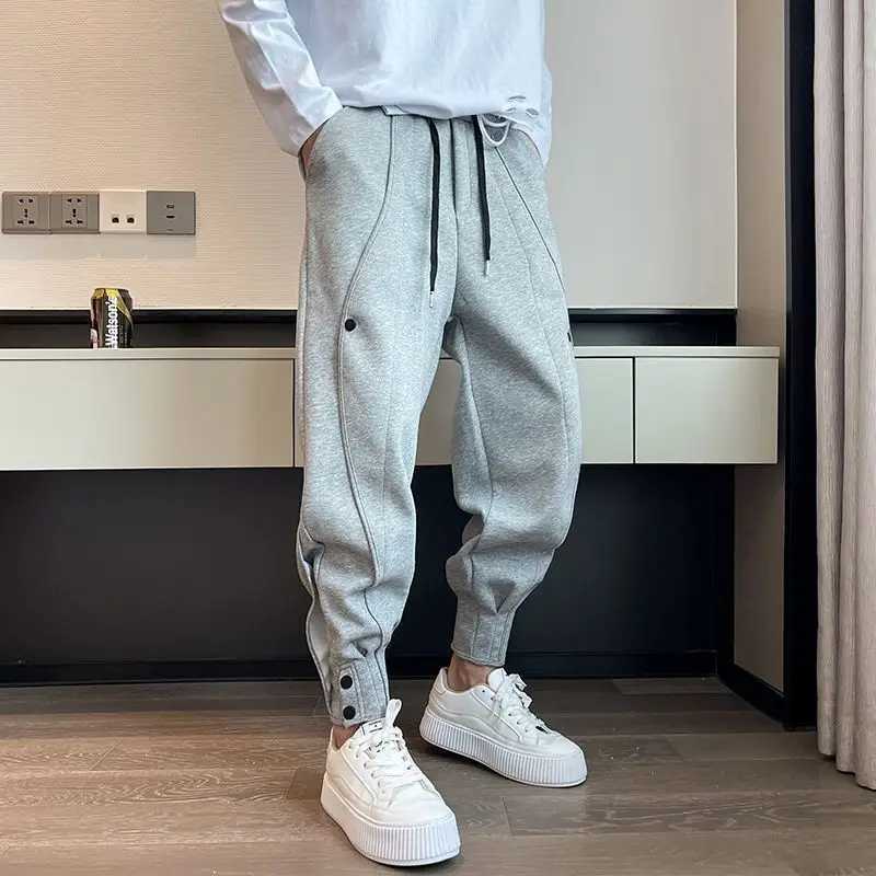 2024 New Season New High Waisted Sports Pants for Men Loose Handsome Fashionable Casual Ankle Tied Haren Sweatpants Ins X250319