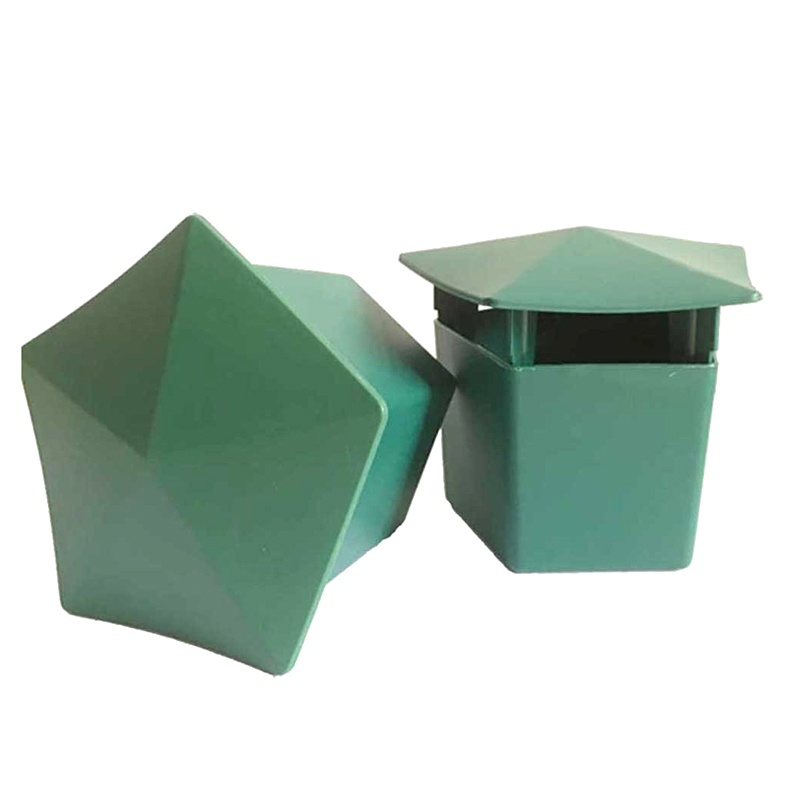 Eco-friendly Snail Cage Slug House Snail Trap Catcher Pests Bait Station Tools Animal Pest Repeller Garden Farm Protector