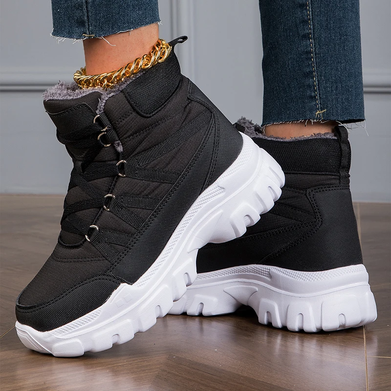 Women's increase in height, red sports fashionable women's vulcanized high-quality NEW hot flat shoes walking at