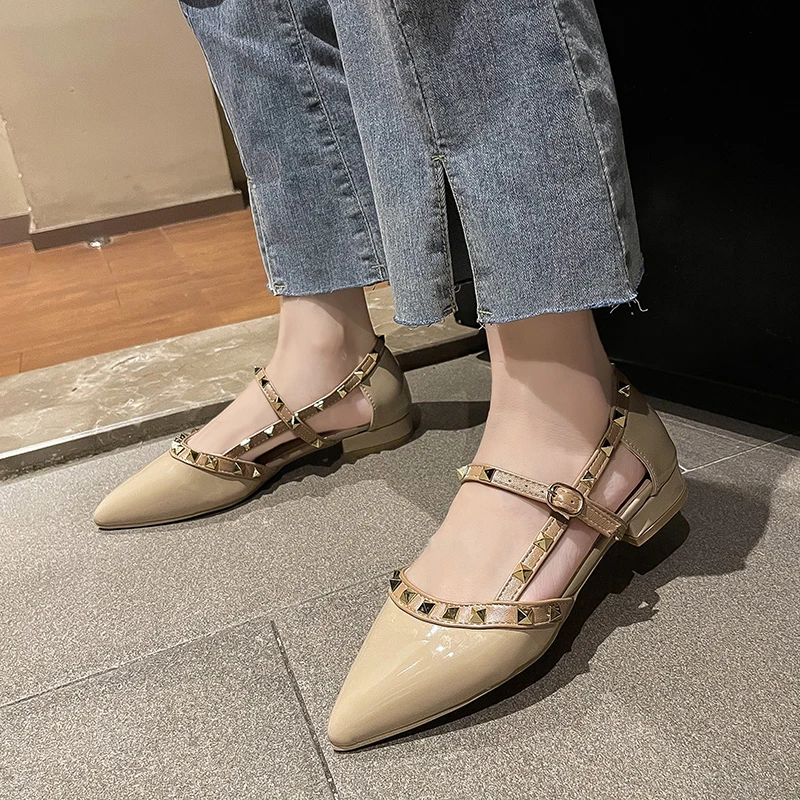 Women's Flats Pointed Toe Sandals Rivets Slip on Flat Shoes for Woman Mary Janes Patent Leather Sandalias mujer 2024 Summer