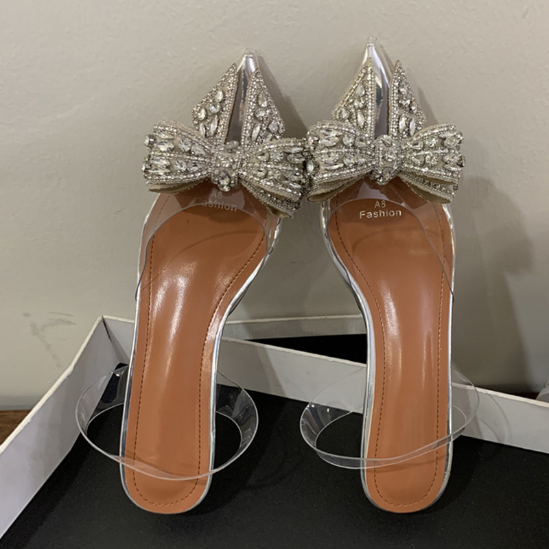 PVC Liyke Transparent Sandal Women Pumps Fashion Sier Crystal Bowknot Pointed Toe Clear Low Heels Banquet Dress Sgback Shoe 56ec