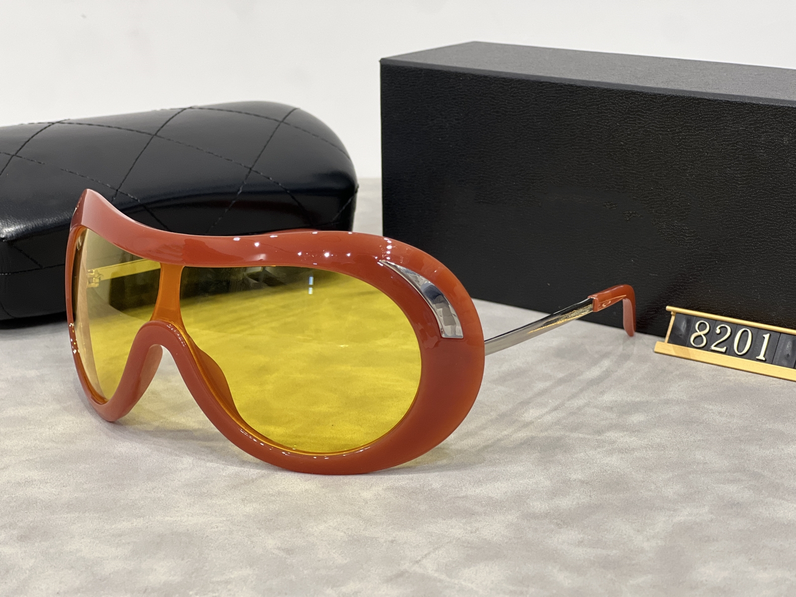 2024 Summer New Rectangular Lady Designer Sunglasses Women Brand Vintage Glasses Travel mall Rectangle Sun Glasses UV400 Eyewear