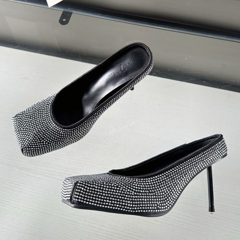 2025 new Satins Crystal Square Toe Mules for Women New Slide Slippers Sexy Thin High Heels Shoes Party Banquet Ladies Pumps c836