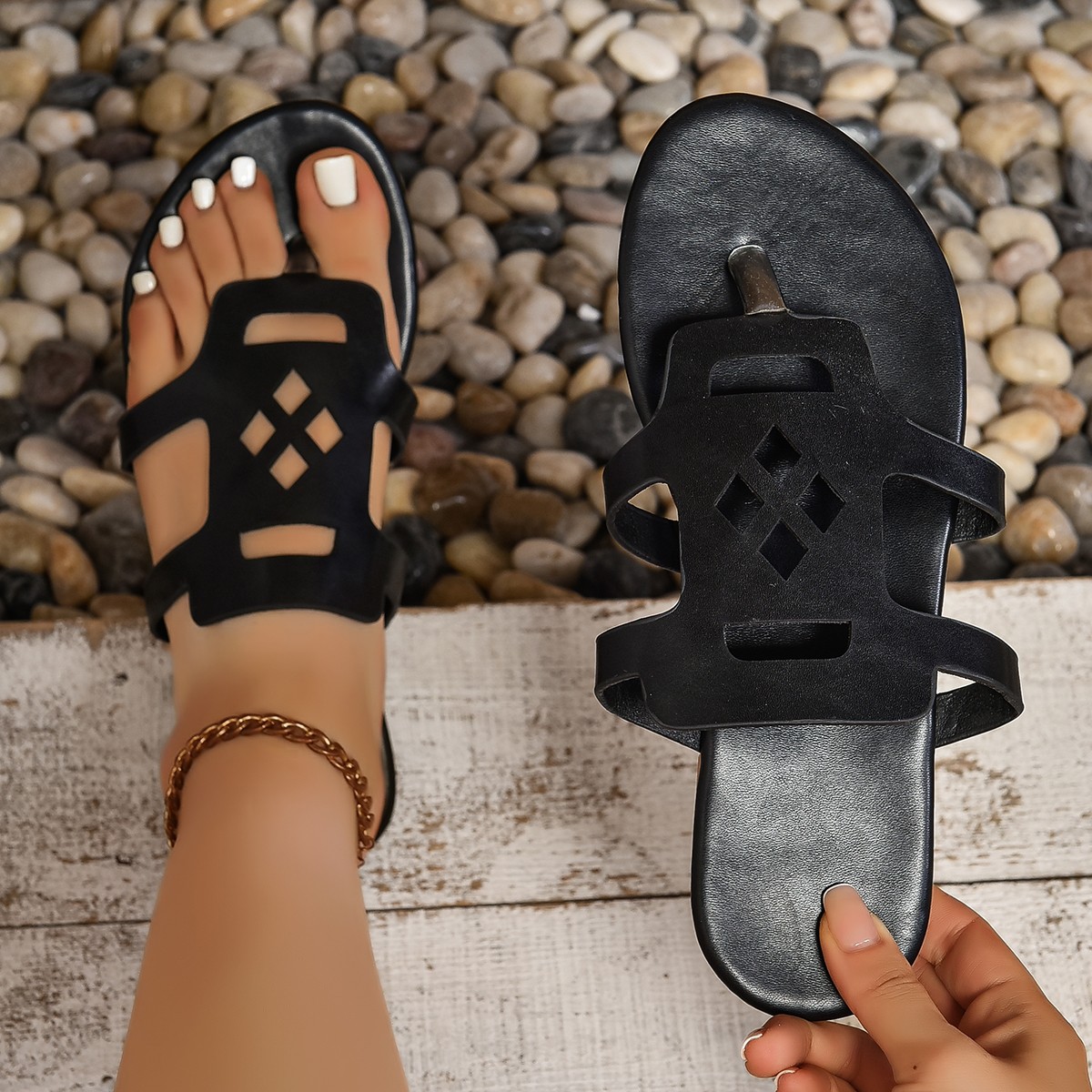 New Women Flats Sandals Summer Womens Outdoor Casual Comfortable Women's Flat Slippers Designer Classic Cozy Female Zapatos