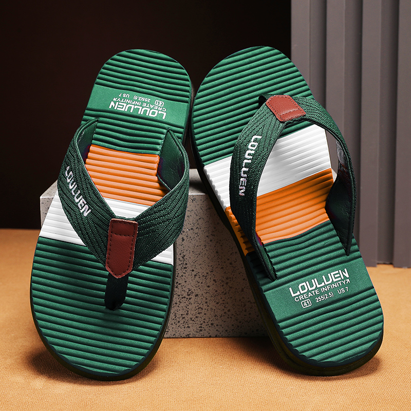 Summer Men's Flip Flops Beach Slippers Outdoor Sandals Design Men Comfortable Slides Casual Shoes Men Non-slip House Slippers