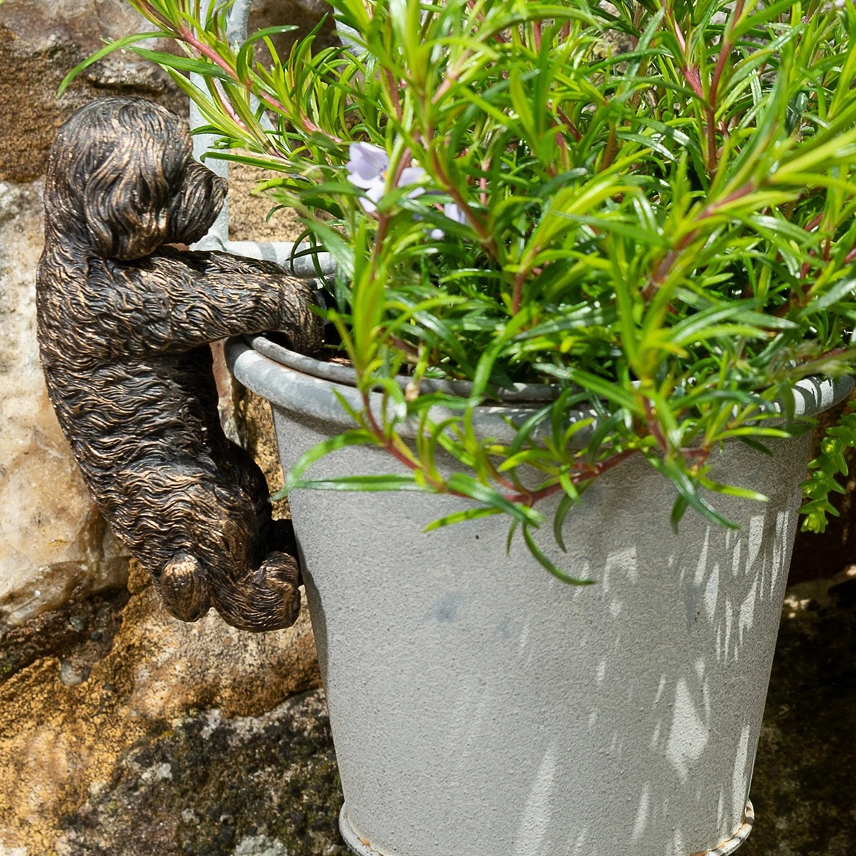 Garden Decoration Antique Bronze Resin Puppy Statue Garden Statue Indoor Statue Planter Decoration