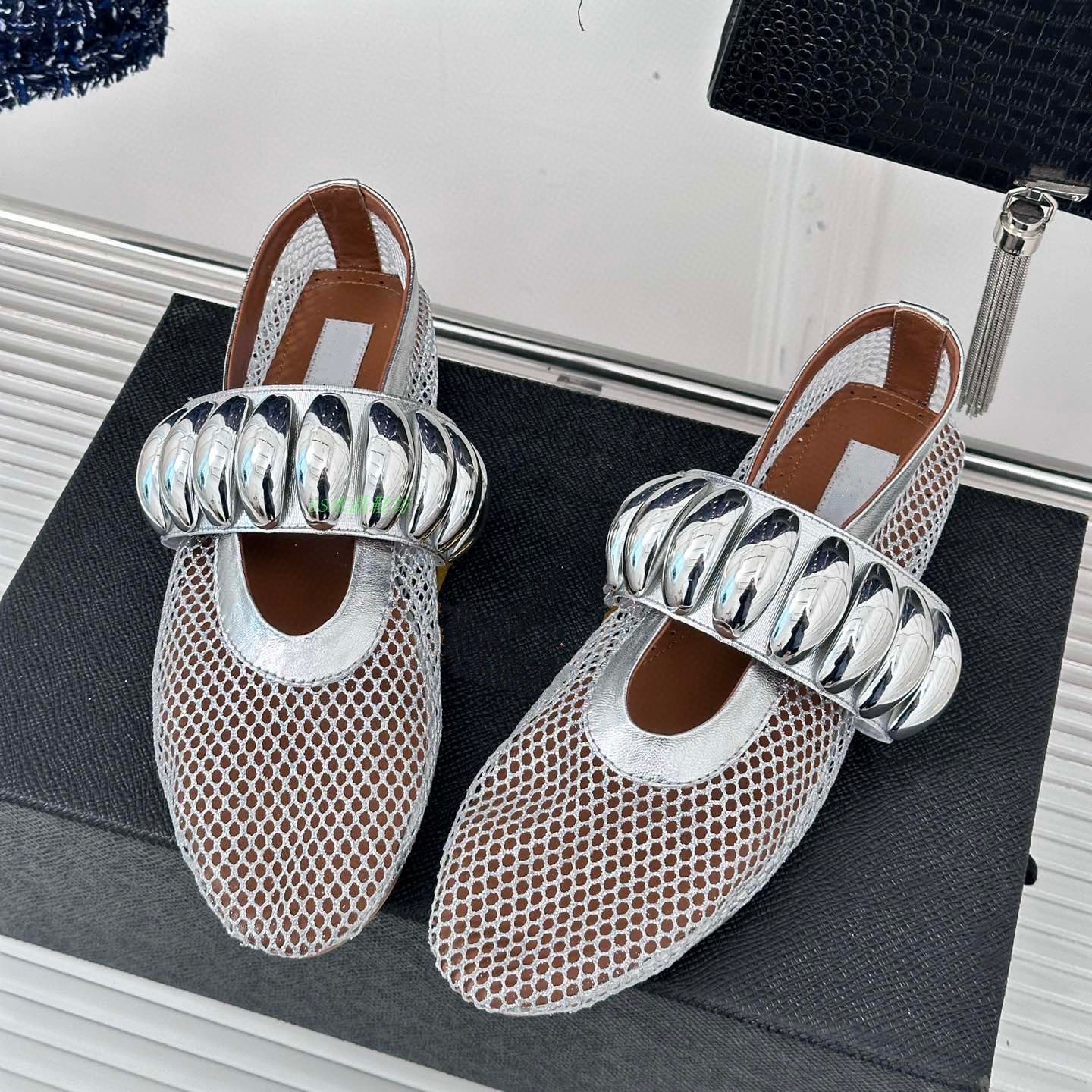 50d7b New Ballet Women 2024 Flats Hollow Out Mesh Walking Loafers Ladies Mary Janes Round Toe Dance Shoes Espadrilles Summer Sandals